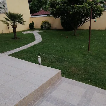 дом апостолови 4* Σωζόπολη