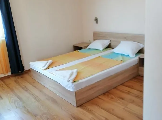 дом апостолови 4*