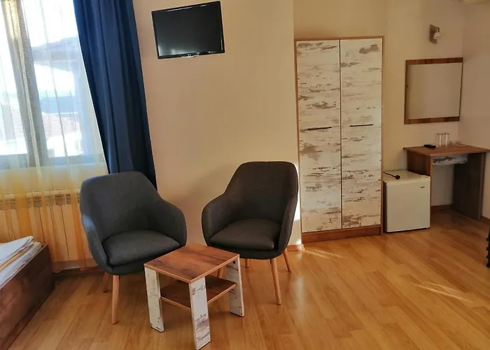 дом апостолови 4*